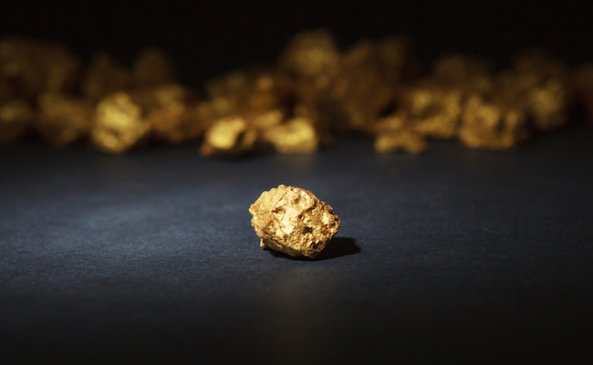 Closeup of big gold nugget