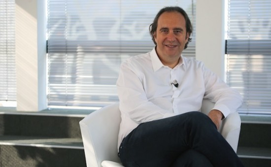 Xavier Niel lors du tournage du documentaire We Love Entrepreneurs Xavier Niel