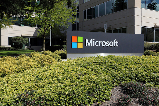 Microsoft franchit le cap des 100 milliards de dollars de chiffre d'affaires