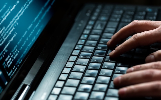 Cybersécurité: face à l’épidémie de rançongiciel, une riposte plus dure en vue?
