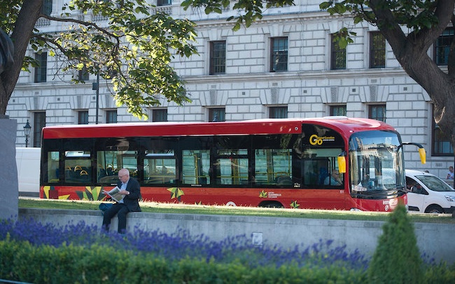 Véhicules autonomes: un bus sans conducteur circule dans le sud de l’Espagne