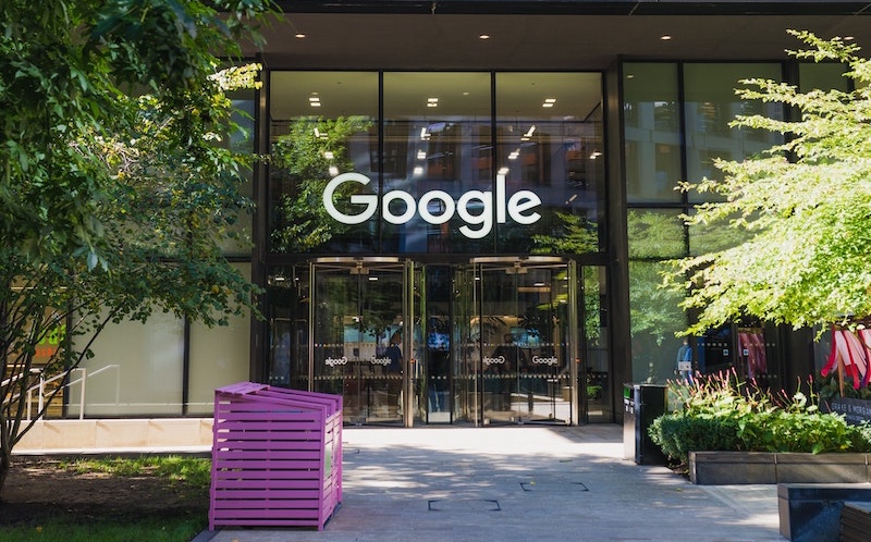 Informasjonskapsler: etter en rekordstor bot fra CNIL, respekterer Google reglene