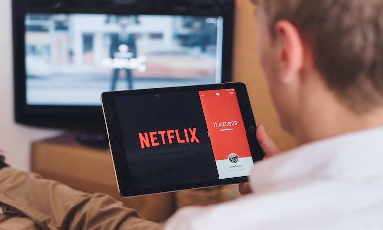 Netflix aprieta los tornillos en el uso compartido de contraseñas a medida que su crecimiento se tambalea