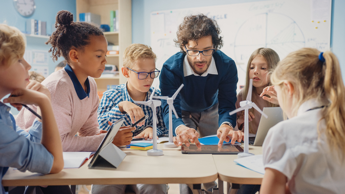 Formés aux IA, des profs utilisent déjà ChatGPT en classe
